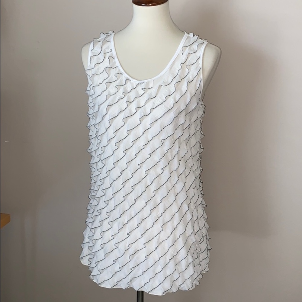 Saint Tropez West *‎ Size Large * Sleeveless * Work